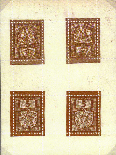 Czechoslovakian forgery of the Czechoslovakian 5 koruna red-brown fiscal stamp of 1938